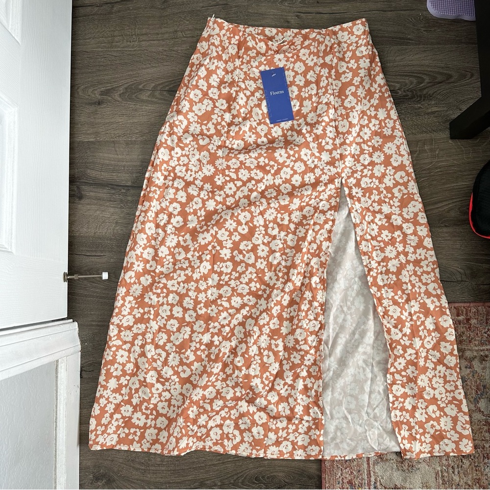 NWT Floral Midi Skirt with Slit